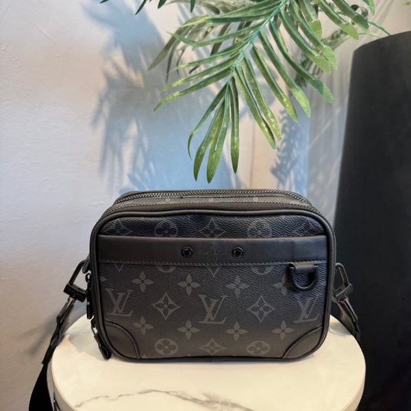 Lv Alpha Nano Monogram Eclipse