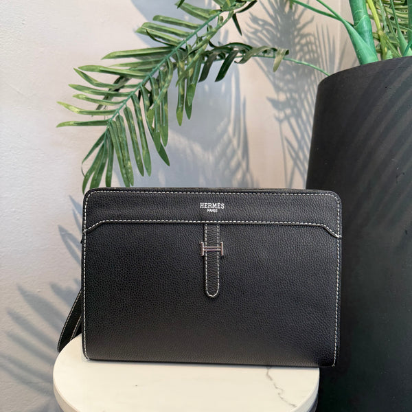 Hermes Envelope