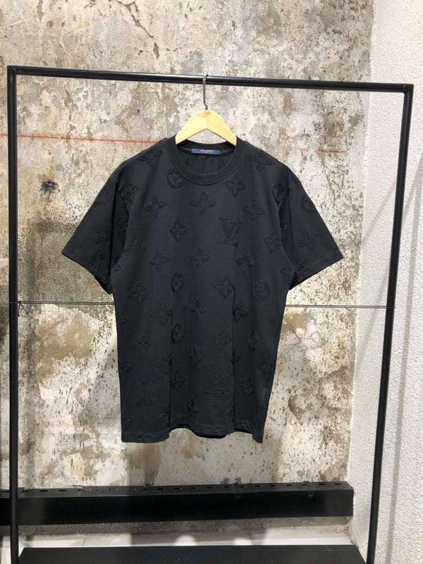 Lv Total Black T-shirt